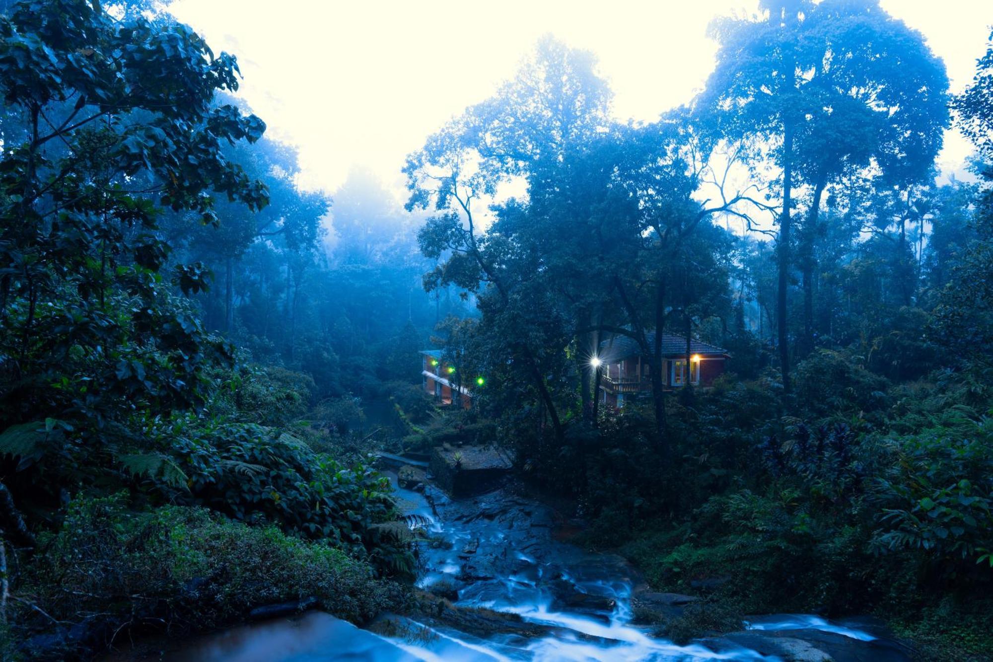 Falling Waters Munnar Eksteriør billede