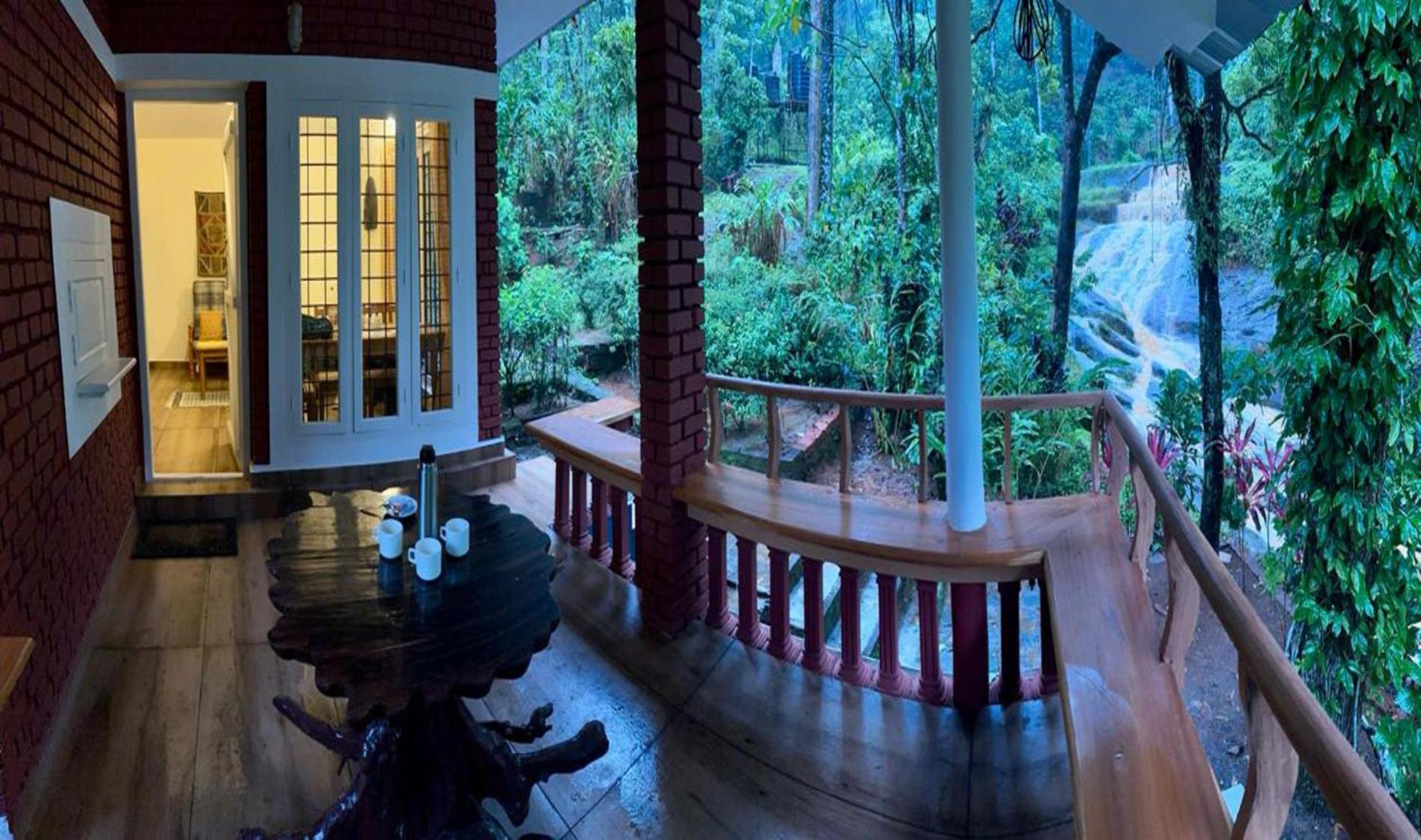 Falling Waters Munnar Eksteriør billede